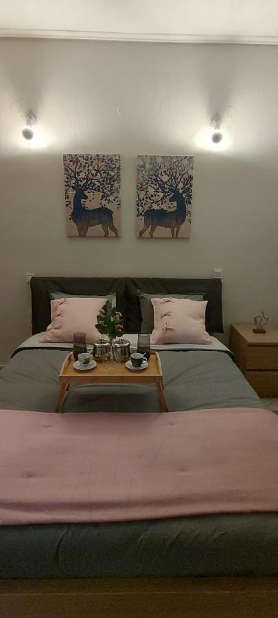 Hall Apartment